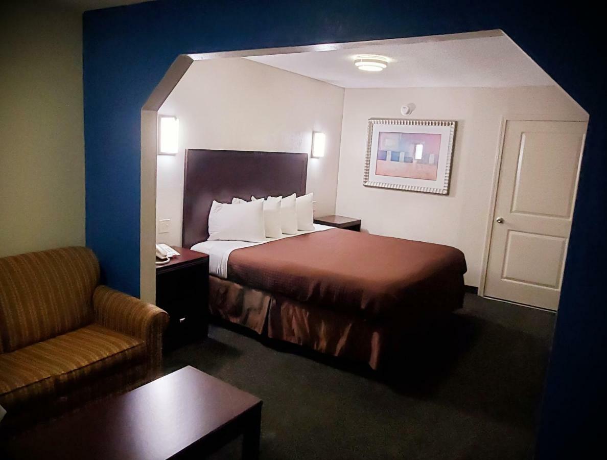 Executive Inn Ferry Pass 外观 照片